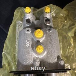 500V Spool Valve Hydraulic Control Valve Dual Lever Yellow Caps Heavy Equipment