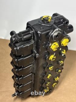 6 Spool Hydraulic Monoblock Directional Control Valve Made In Italy