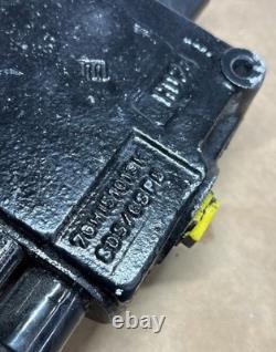 6 Spool Hydraulic Monoblock Directional Control Valve Made In Italy