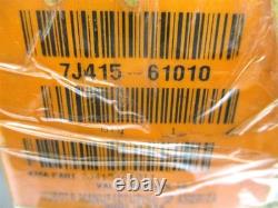 7j415-61010 Genuine Kubota Hydraulic Control Valve La1162-68c