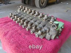 9-spool Hydraulic Control Valve with Seven Levers