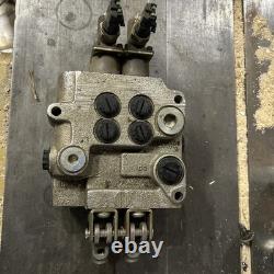 Altec Hydraulic Control Valve/Bank 352-00267 VDP11CC132 2 Spool