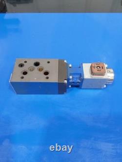 Bosch Hydraulic Control Valve #0 811 402 171 With 0 831 006 056