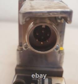 Bosch Hydraulic Control Valve 1815109209 1837001362 581 233 R214 FD487