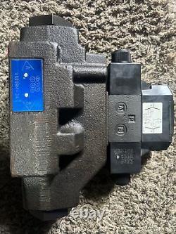 Continental Hydraulics Directional Control Valve