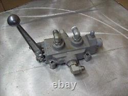 Cross Commercial Hydraulic Control DETENTED Valve 1Z0048 (I think)