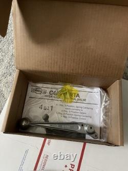 Cross Manufacturing 100040 Hydraulic 1500 PSI 30 GPM Control Valve CA11ABAO