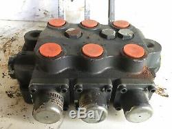 Cross Universal Hydraulic Loader Control Valve Triple Spool 3 Position