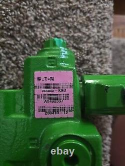 EATON VICKERS 39055-E44C Hydraulic Control Valve