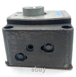 EATON VICKERS FCG 03 28 22 S10 FCG032822S10 HYDRAULIC FLOW CONTROL VALVE Open
