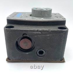 EATON VICKERS FCG 03 28 22 S10 FCG032822S10 HYDRAULIC FLOW CONTROL VALVE Open