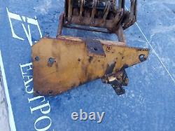 Ford 550 555 Tractor Backhoe Outrigger Hydraulic Control Valve Lever Assembly
