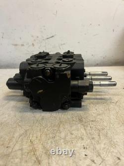 Husco 3-Spool Hydraulic Control Valve J03A5971 8520304 5000C404 Assembly