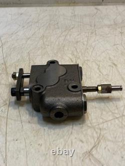 Hydraulic Control Valve Assembly for Kubota 35080-0-11104 4K