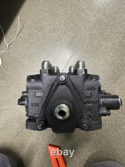 Hydraulic Control Valve Block Loader Valve NEW