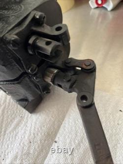 Hydraulic Control Valve With Levers Gresen Hydraulics 3000 Used 2-spool