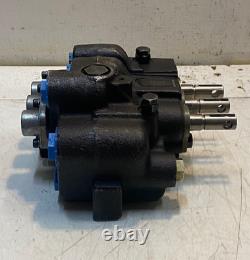 Hydraulic Directional Control 3-Spool Valve 0502032 B1204SDH