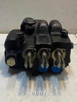 Hydraulic Directional Control 3-Spool Valve 0502032 B1204SDH