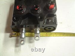 Hydraulic Directional Control Valve Tractor Loader, Prince Mfg. 3135, C-680