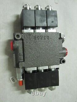 Hydraulic Monoblock Solenoid Directional Control Valve 3 Spool, 13 GPM, 12V DC