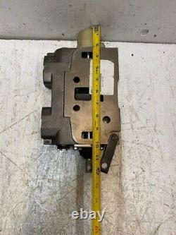 Hydraulic Sectional Control Valve 3955327 12 Long 6-1/4 Wide 2-1/8 Thick