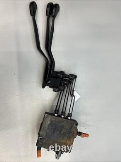 JOHN DEERE 420 430 HYDRAULIC CONTROL VALVE With H3 LEVERS AM100214 332 322 318 330