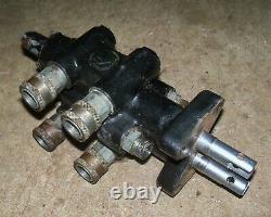 JOHN DEERE 425 445 455 Hydraulic Control Spool Valve, Implement Lift, Connects