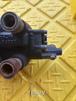 John Deere 425 445 455 Hydraulic Selective Control Valve AM115171 AM100201