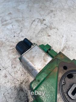 John Deere 7800 Tractor Hydraulic Control Valve 8506F