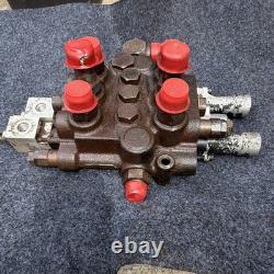 John Deere KV15916 Manual Hydraulic Control Valve