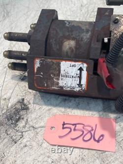 Komatsu SK1020T Skid Steer Loader Hydraulic Control Valve