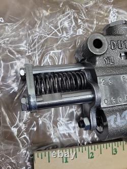 Kubota 3C04582330 3C045-82330 Hydraulic Control Valve Assembly M7040HD