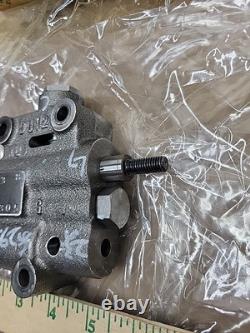 Kubota 3C04582330 3C045-82330 Hydraulic Control Valve Assembly M7040HD