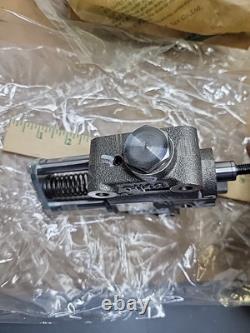 Kubota 3C04582330 3C045-82330 Hydraulic Control Valve Assembly M7040HD
