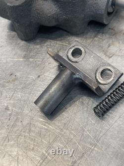 Kubota L285 Tractor Hydraulic Control Valve