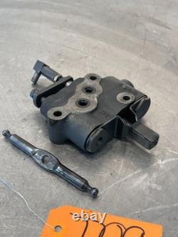 Kubota L4150DT Tractor Hydraulic Control Valve 38240-39143