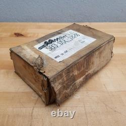 Miller 583-D5E-1020 Hydraulic Directional Control Valve NEW