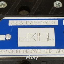 Miller 583-D5E-1020 Hydraulic Directional Control Valve NEW
