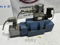 Moog D663Z4711 D663 Servo Proportional Valve hydraulic control valve