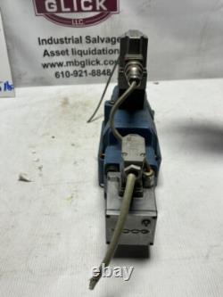 Moog D663Z4711 D663 Servo Proportional Valve hydraulic control valve