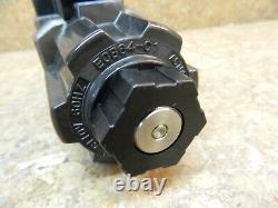 NACHI SS-G03-H3X-R-C1 J22 Hydraulic Directional Control Valve 110V / 60Hz
