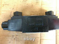 NEW D1VW1CNYP70 Parker Hannifin Hydraulic Directional Control Solenoid Valve 110