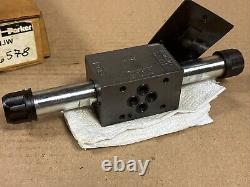 NEW Parker D1VW004CNJW 91 Hydraulic Directional Control Valve 24VDC 5000 PSI