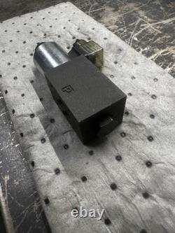 NEW UNUSED Parker D1VW020BNJP5 Hydraulic Control Valve Asy GENUINE