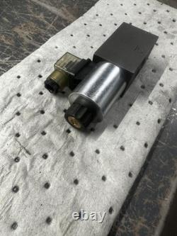 NEW UNUSED Parker D1VW020BNJP5 Hydraulic Control Valve Asy GENUINE