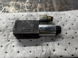 NEW UNUSED Parker D1VW020BNJP5 Hydraulic Control Valve Asy GENUINE