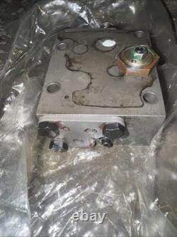 NOS Hydraulic Control Valve 33-0060690 Massey Ferguson & AGCO