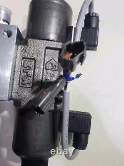 Nachi P-SA-G03-C7Y-D1-5463F Kubota M7949 Hydraulic Control Valve