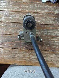 Nachi P-SA-G03-C7Y-D1-5463F Kubota hydraulic control valve. M7991