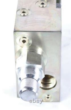 New AT175126 John Deere Hydraulic Actuated Control Valve